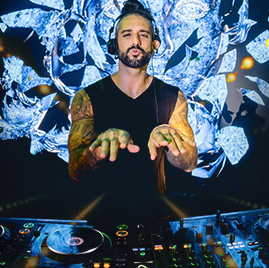 Elements of Life Con Aaron Suiss