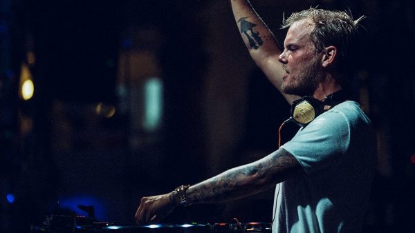 “Avicii Forever” entra al top 5 global de Spotify 🎧