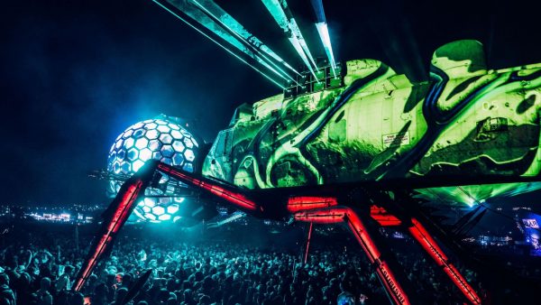Glastonbury 2025: Line-up completo, horarios y sorpresas que nos esperan