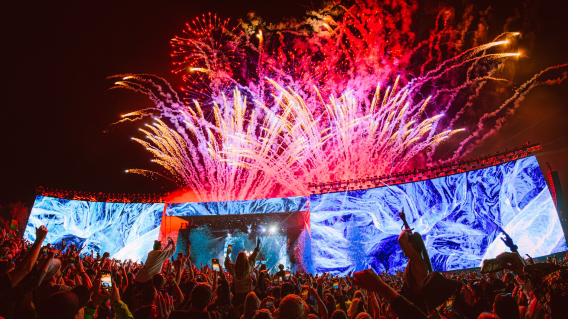 ¿Glitter o protein shake? Creamfields lanza su primer gimnasio on-site